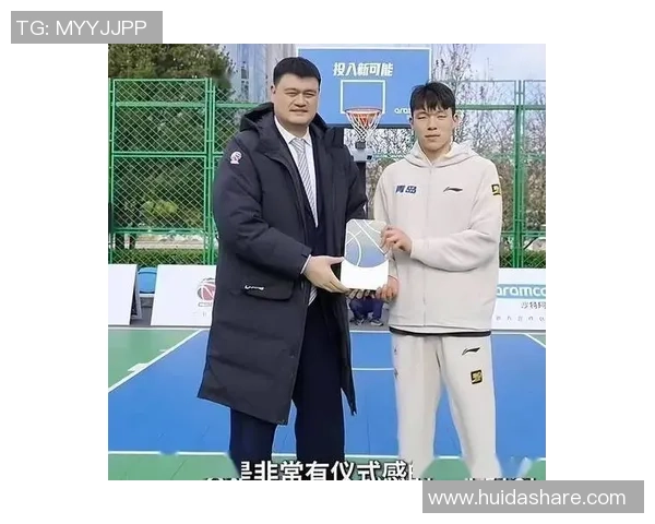 姚明直言黑哨问题对篮球发展的影响与解决之道探讨