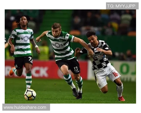 友谊赛精彩瞬间里昂大胜本菲卡乌龙球引发转会热议