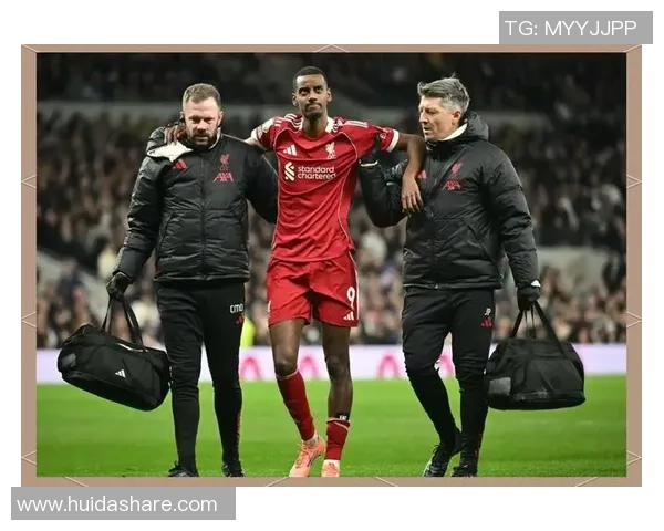 世界杯精彩对决利物浦与那不勒斯激战成平局补时进球引发全场狂欢