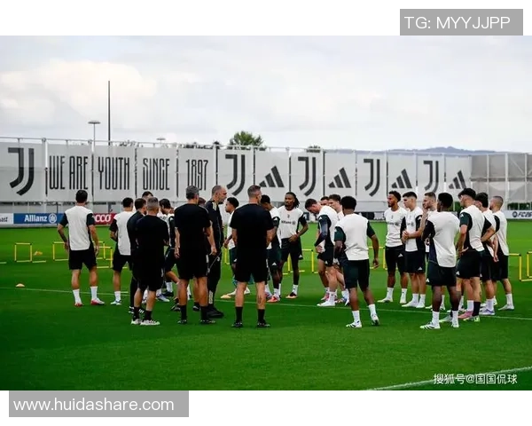 尤文图斯友谊赛大胜多特蒙德战术解析与精彩瞬间回顾 尤文图斯友谊赛大胜多特蒙德战术解析与精彩瞬间回顾