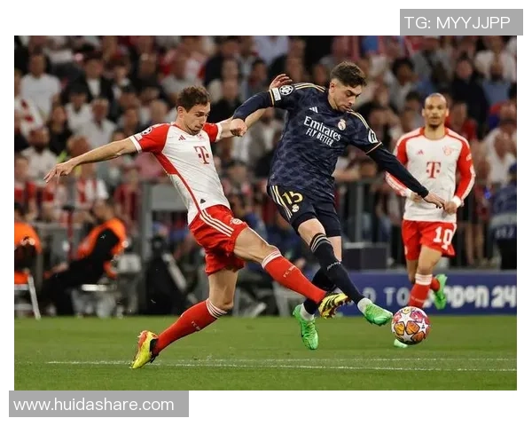 足总杯冷门：多特蒙德力克拜仁引发转会风波与全场沸腾